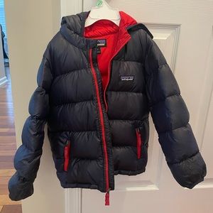 Patagonia navy hi loft boys jacket